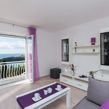 Enzian Apartment Mlini