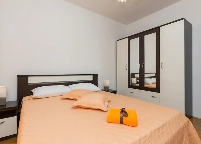 Enzian Апартаменты Млини